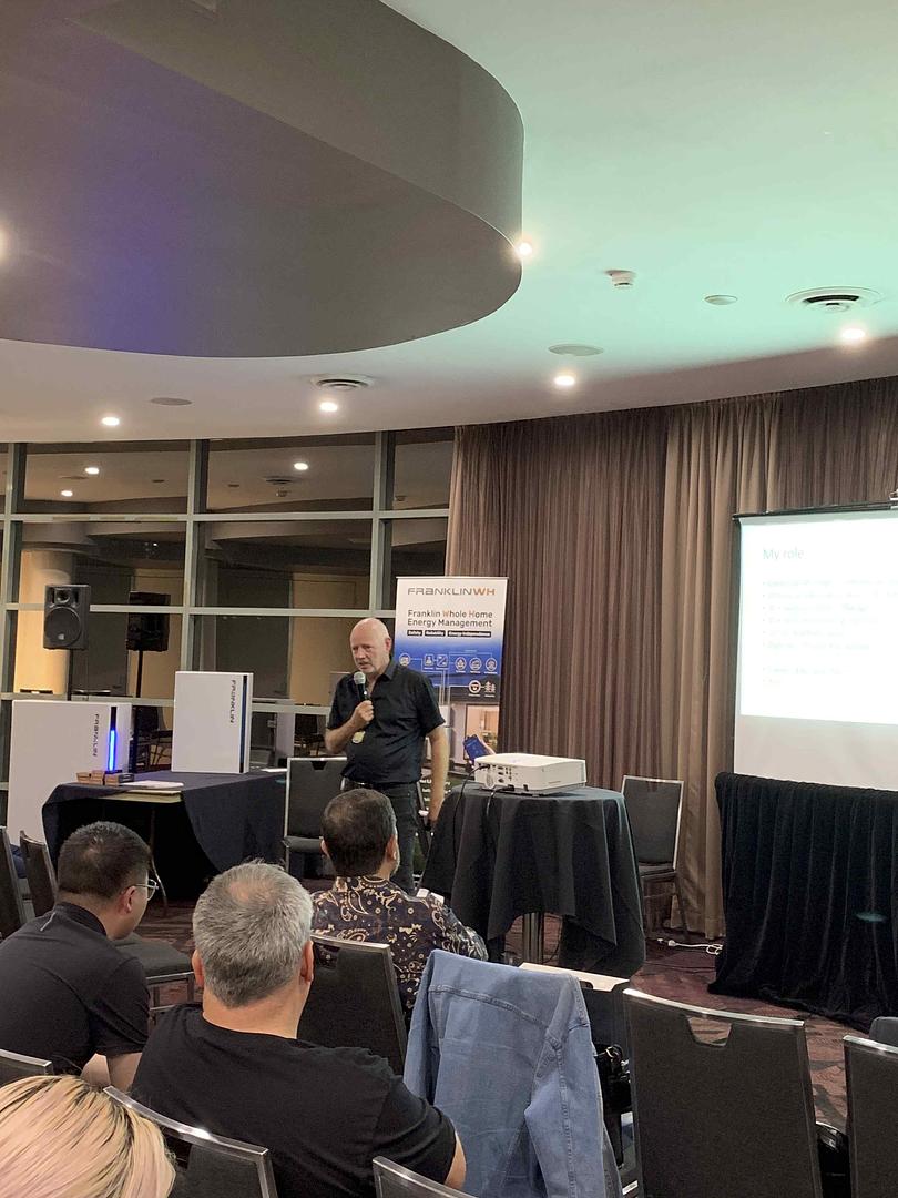 April/May 2024 - Photo 9