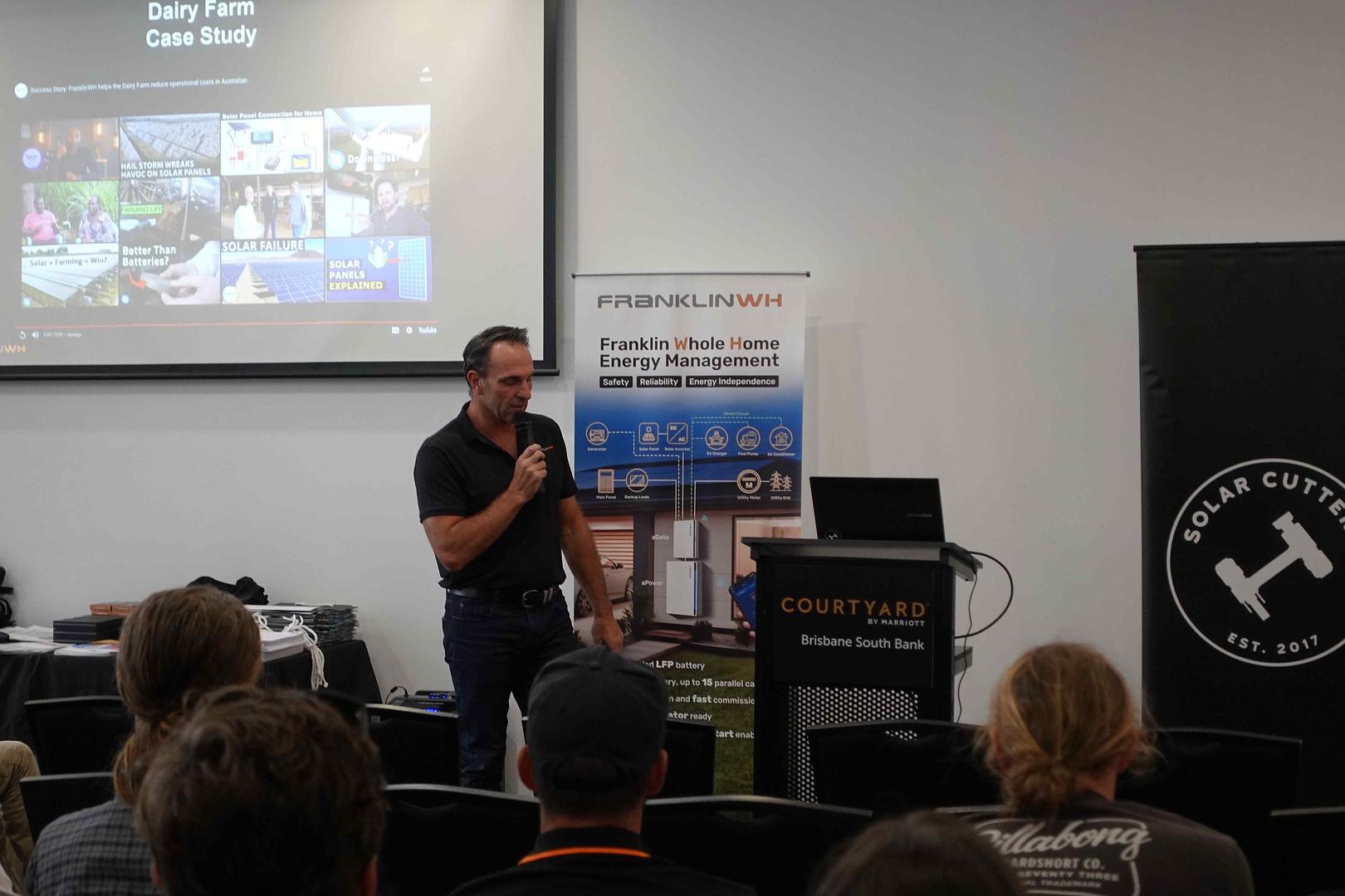 April/May 2024 - Photo 20