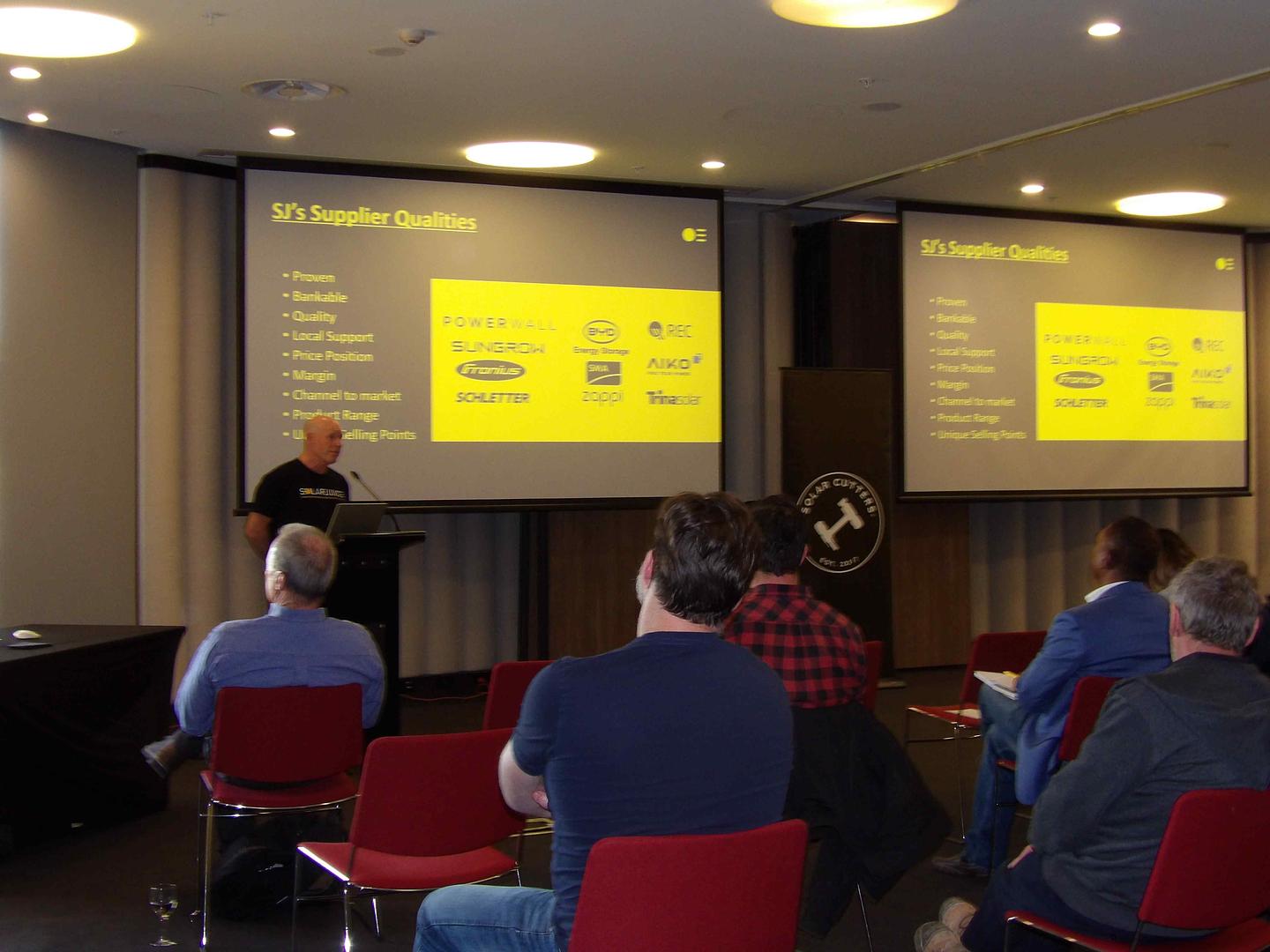 2025 Apr/Oct Roadshow - Photo 5