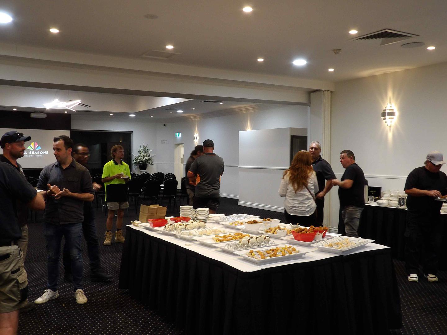 2025 Apr/Oct Roadshow - Photo 37