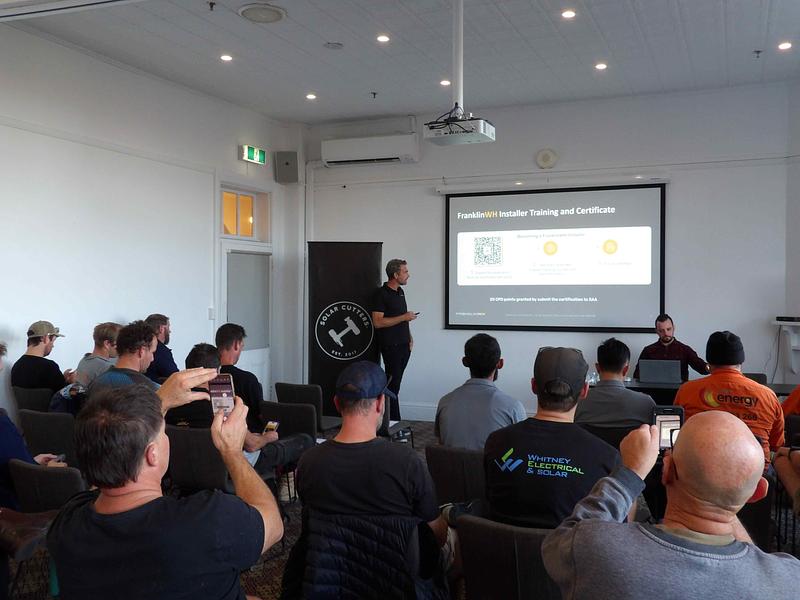 2025 Apr/Oct Roadshow - Photo 83