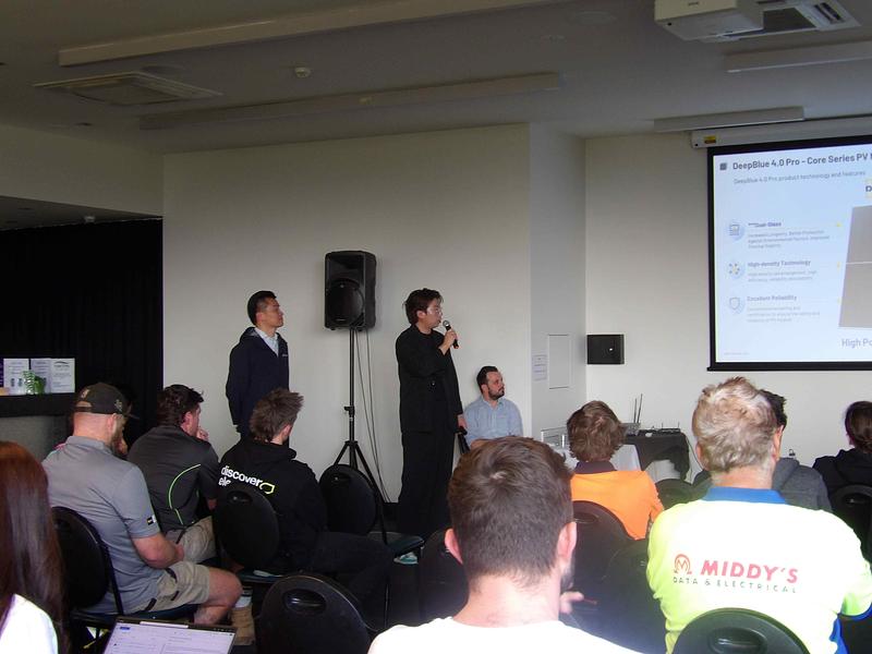 2025 Apr/Oct Roadshow - Photo 49