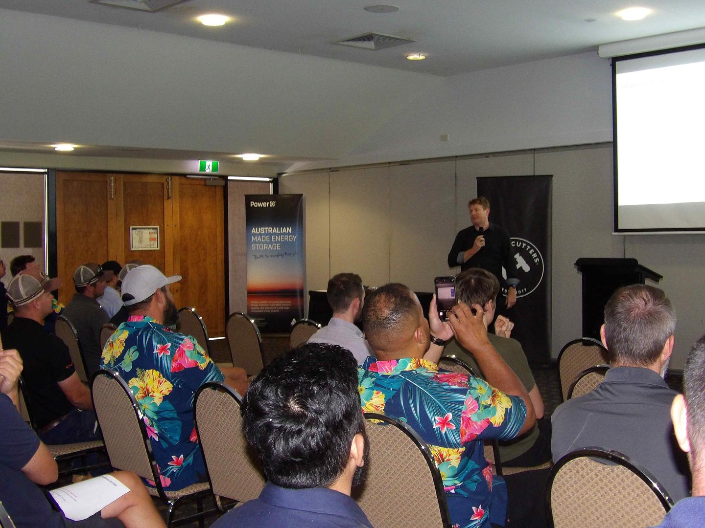 2025 Apr/Oct Roadshow - Photo 58