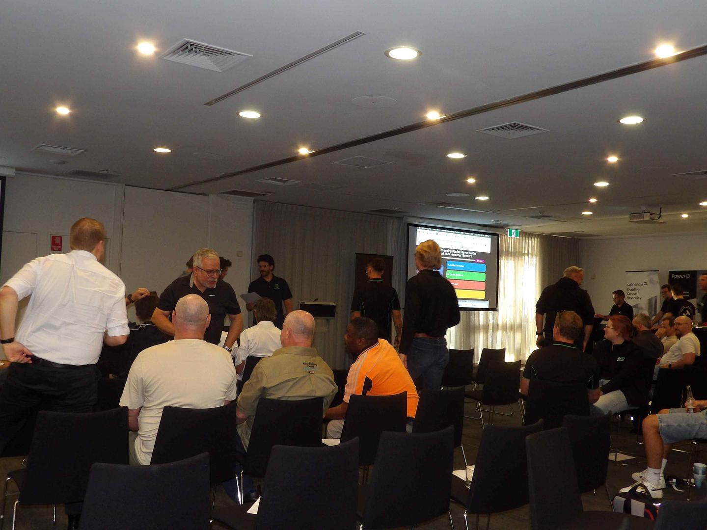 2025 Apr/Oct Roadshow - Photo 96