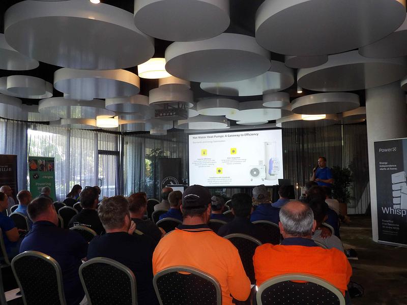 2025 Apr/Oct Roadshow - Photo 102