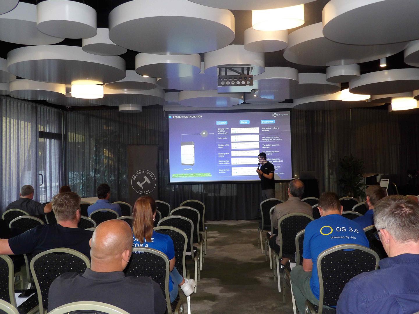 2025 Apr/Oct Roadshow - Photo 107